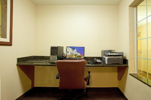 Candlewood Suites Galveston image 2