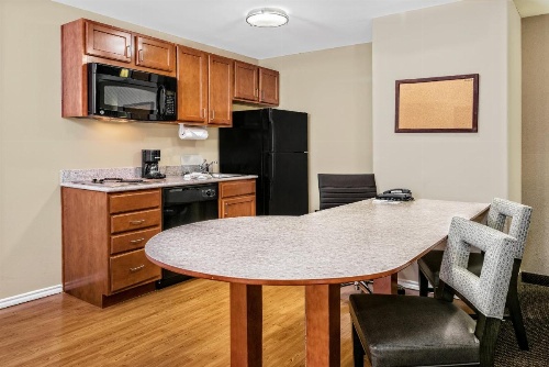 Candlewood Suites Galveston image 35